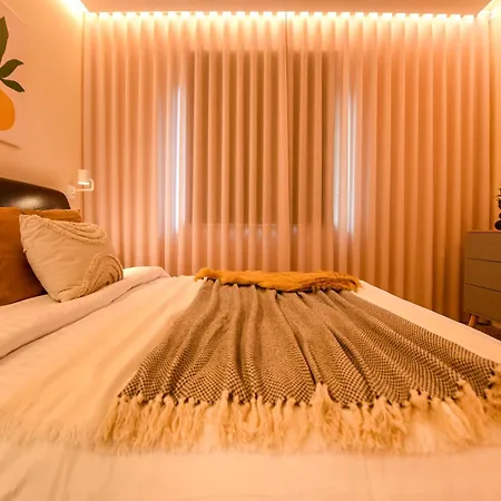 Apartment Mohost Centrum - Urban Retreat In Center Brasov